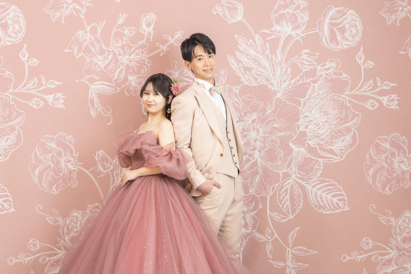 背中合わせでシンプルに❖