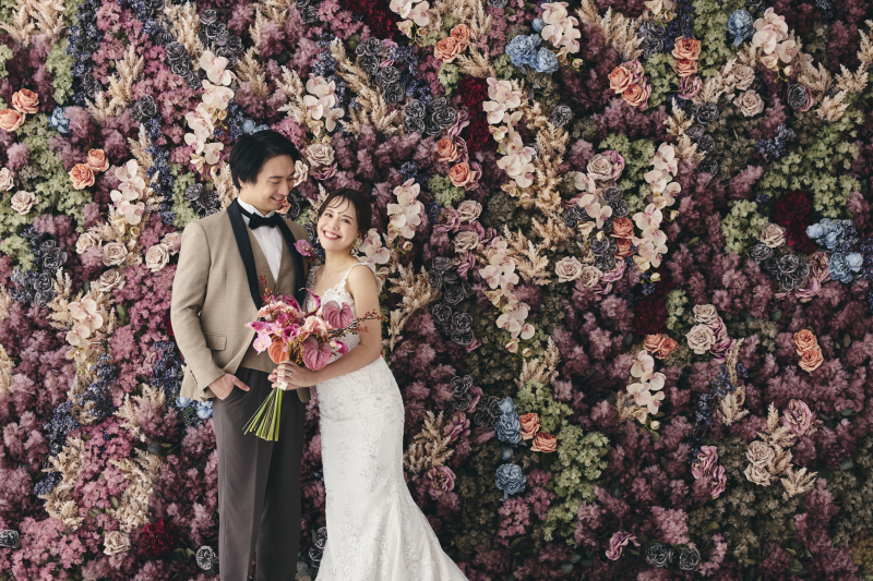 【通年プラン】ウエディング+カラードレス 2着スタジオ撮影プラン 撮影150カット+納品データ50カット/レタッチ&美肌補正付き