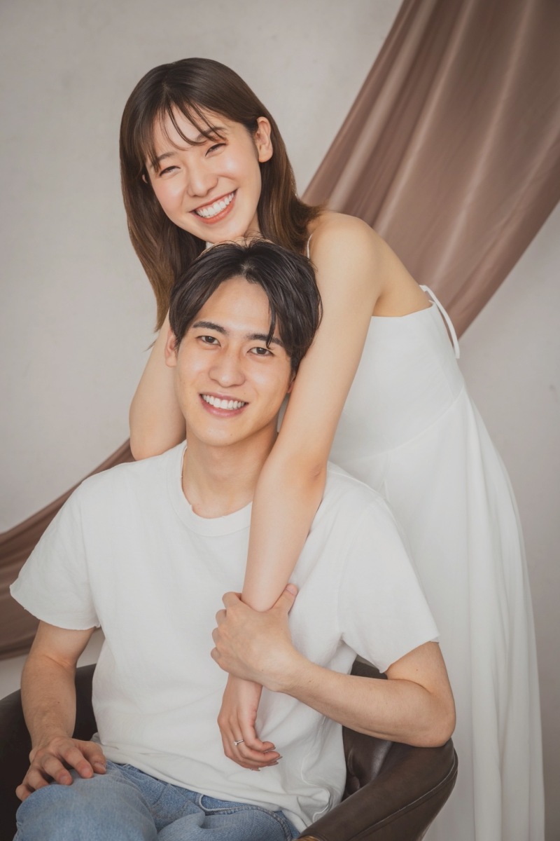 お二人らしく型にはまらない撮影を。