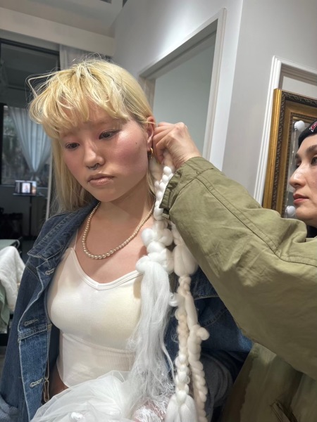 まずはサロンでお支度。