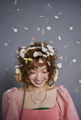 小物を使った撮影提案もさせて頂きます。