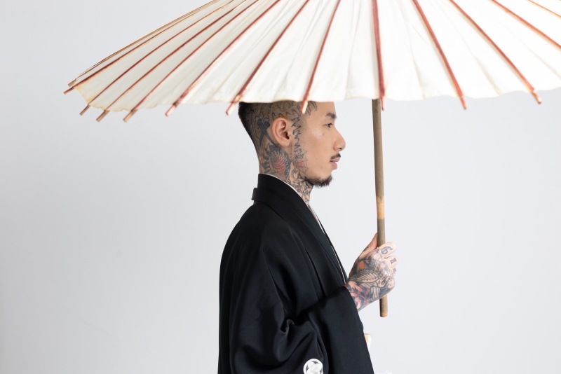 和装スタジオ撮影【FOURSIS&CO.】の衣裳をご準備‼︎専用サロンで衣装合わせ◎着物・小物一式・着付け・ヘアメイク全部込み♪
