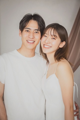平日限定【超トク‼︎美肌プレミアム補正５枚付き】洋装スタジオ撮影プラン◎“美肌補正・痩身補正付き”25,000円相当特典付き