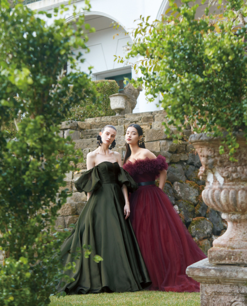 Sonia-Green_Plume-Burgundy