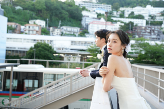 【熱海市内町フォト】全部込み｜衣裳・ヘアメイク・着付・撮影｜通常価格 220,000円 &rarr; 期間限定価格 165,000円