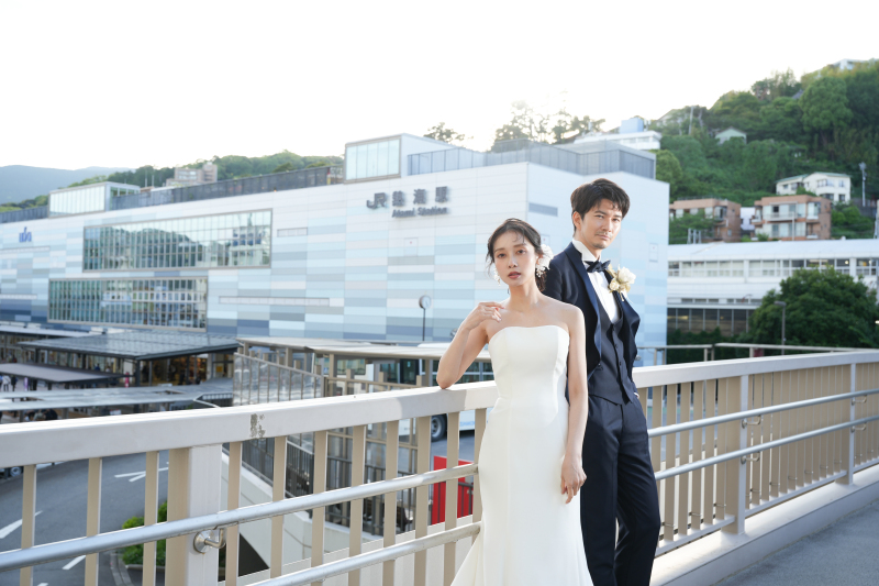 【熱海市内町フォト】全部込み｜衣裳・ヘアメイク・着付・撮影｜通常価格 220,000円 &rarr; 期間限定価格 165,000円