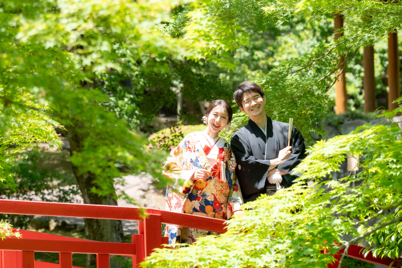 セット割【洋装&和装フォト】全部込|衣裳・ヘアメイク・着付・撮影|通常価格 418,000円 → 期間限定価格 363,000円