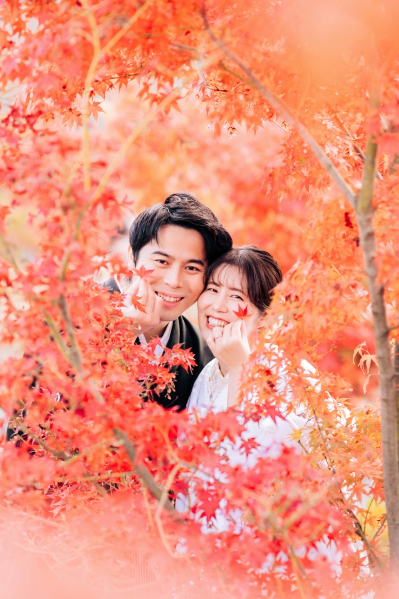 紅葉に包まれた笑顔を見つけて