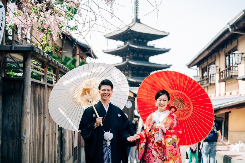 八坂の塔と一緒に。最後まで京都らしく。