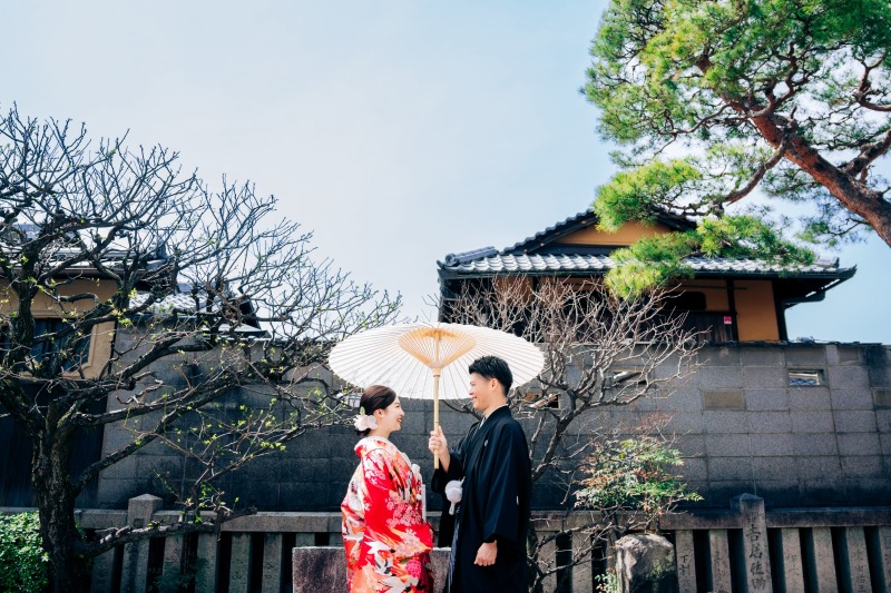 【アルバム付】東山八坂撮影プラン+スタジオ撮影特典《魔法の美肌・細見えレタッチ付》200枚