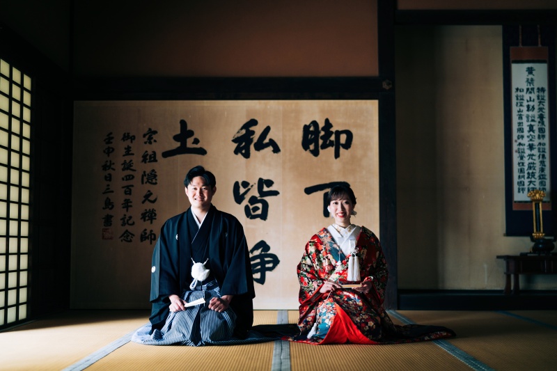 【アルバム付】萬福寺プラン+スタジオ撮影特典《魔法の美肌・細見えレタッチ付》200枚