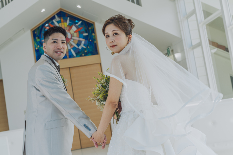 やわらかな光が差し込むチャペルで♡♡