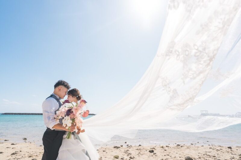 ロングベールをたなびかせて