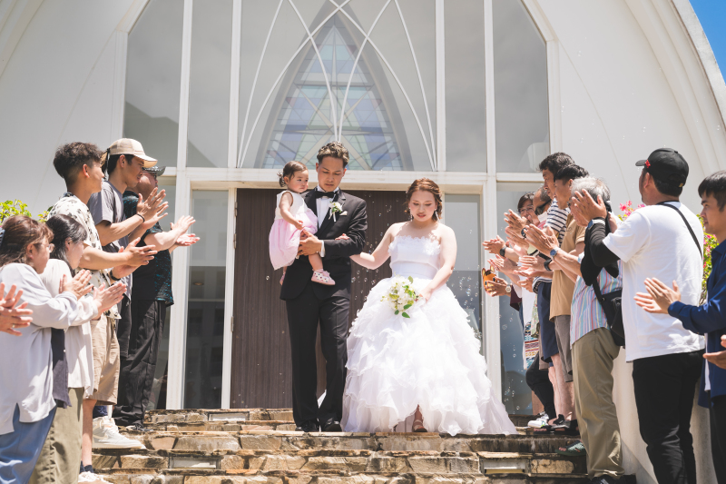 チャペル退場もにぎやかに☆彡