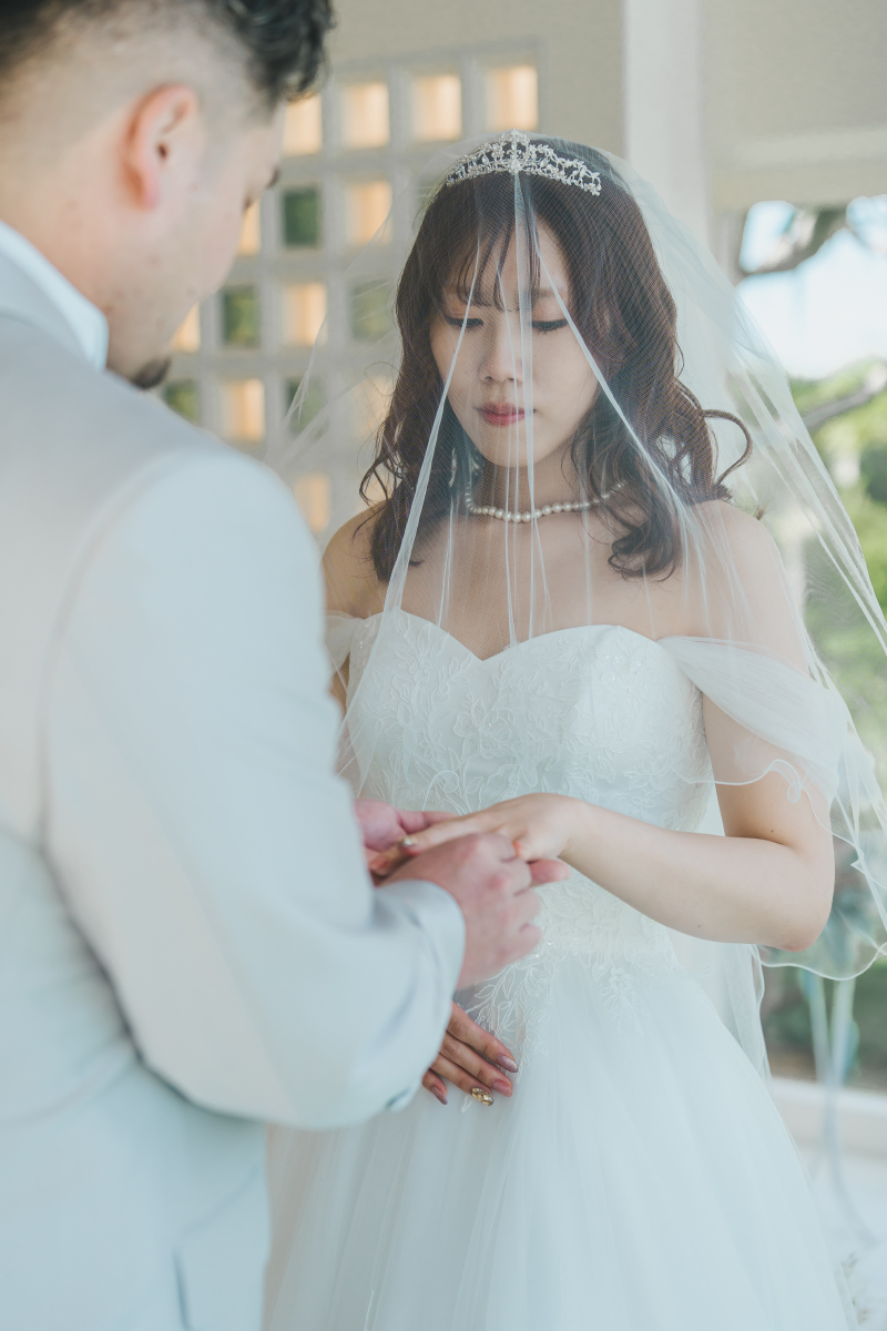 指先にそっと触れる☆