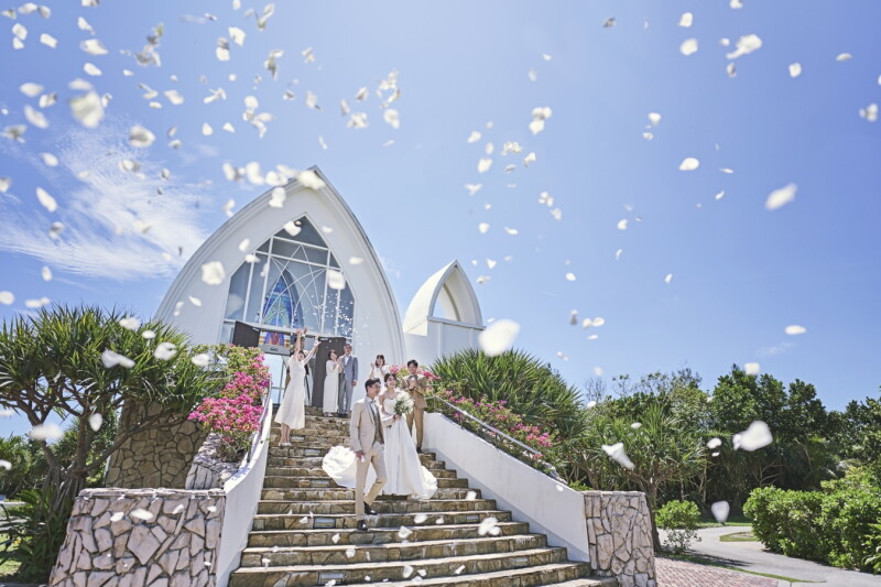 石垣島 by ワタベウェディング_家族・友人を撮影に呼べる