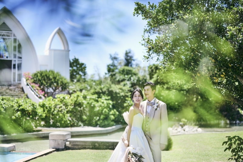 結婚式無も◎写真で家族と喜びを分かちあう★チャペル&ビーチ100カット+プレゼント用アルバム2冊|特別な日をアルバムに
