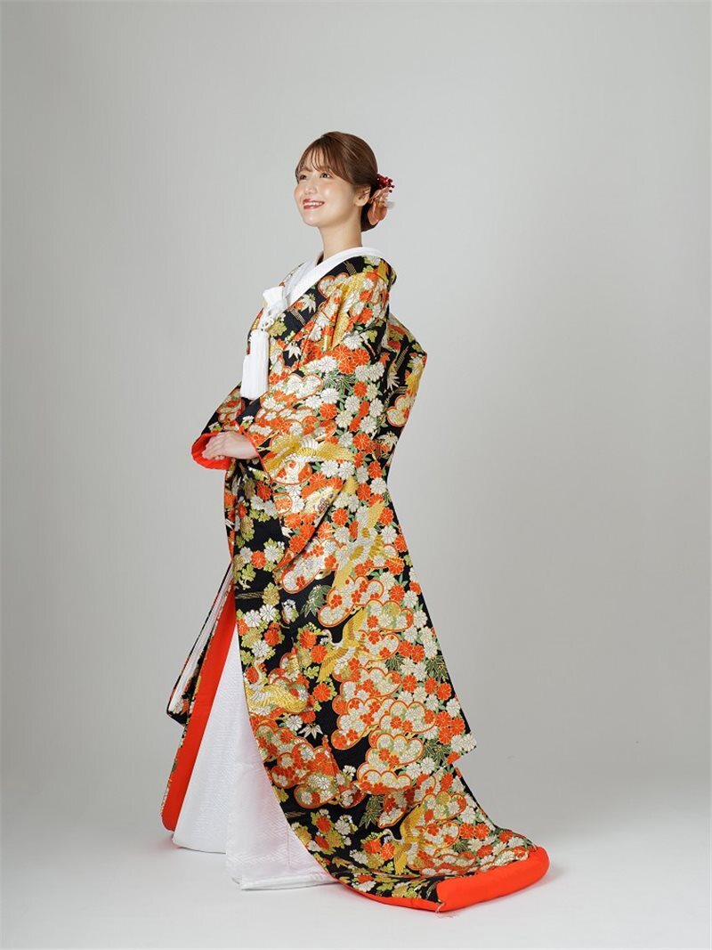 錦鶴の宴(きんかくのうたげ）