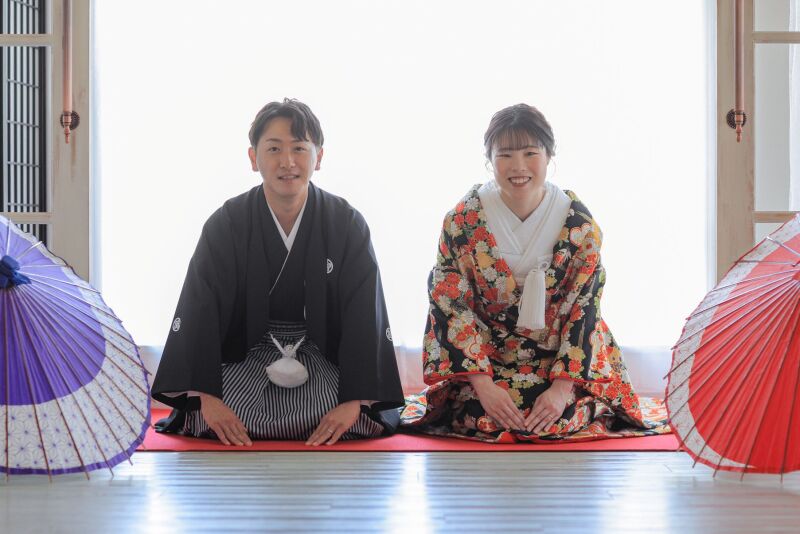 お辞儀ショット