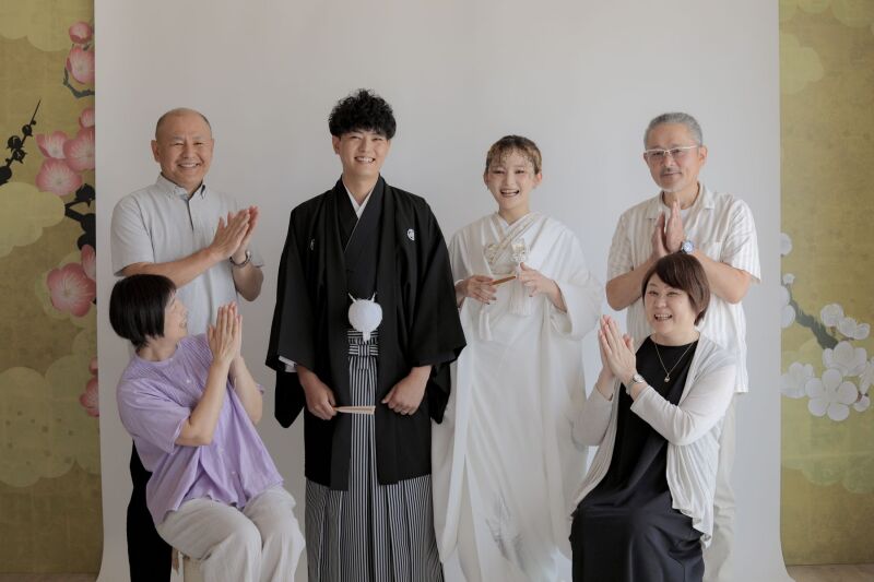 ご家族にお祝いされて