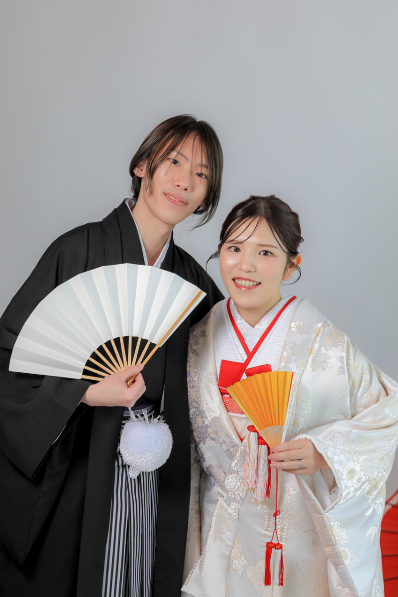 扇子で