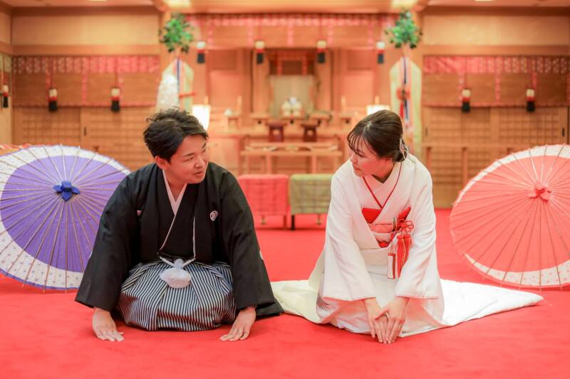 正座ショットでは