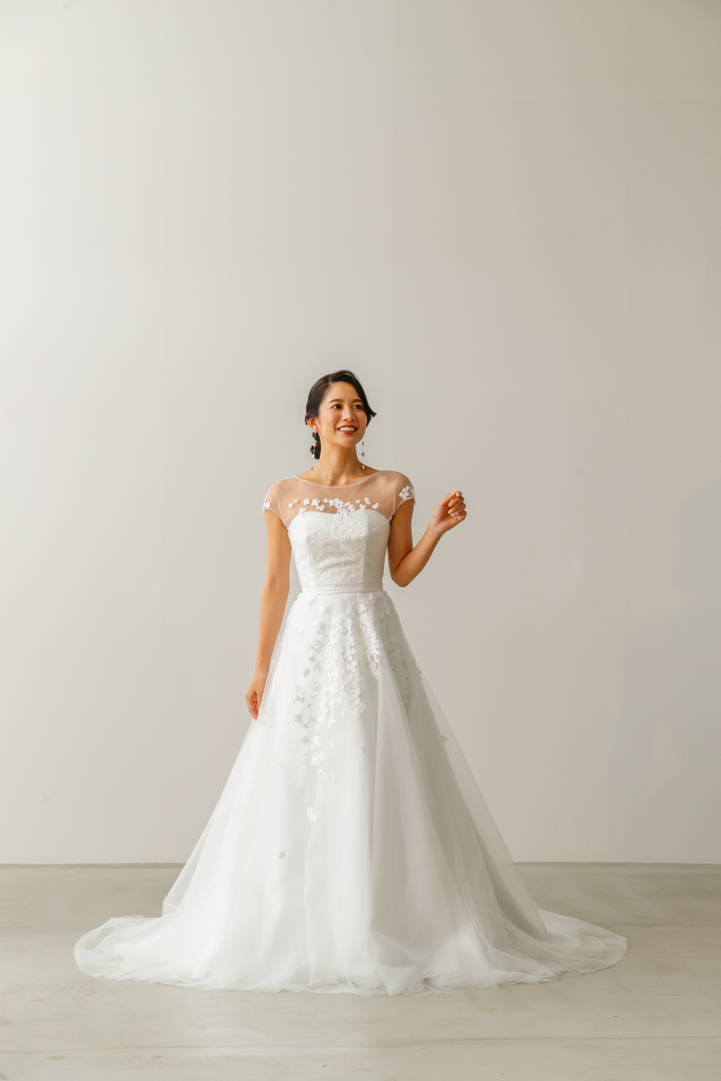 【Aライン】気品のある王道のウェディングドレス