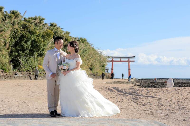 小さな結婚式 宮崎店_海で撮影できる