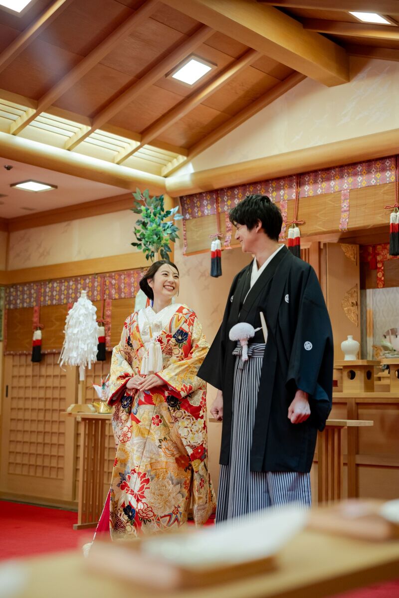 【神殿フォト+6名様会食プラン】家族写真プレゼント&フォト全データ付き☆和装1着