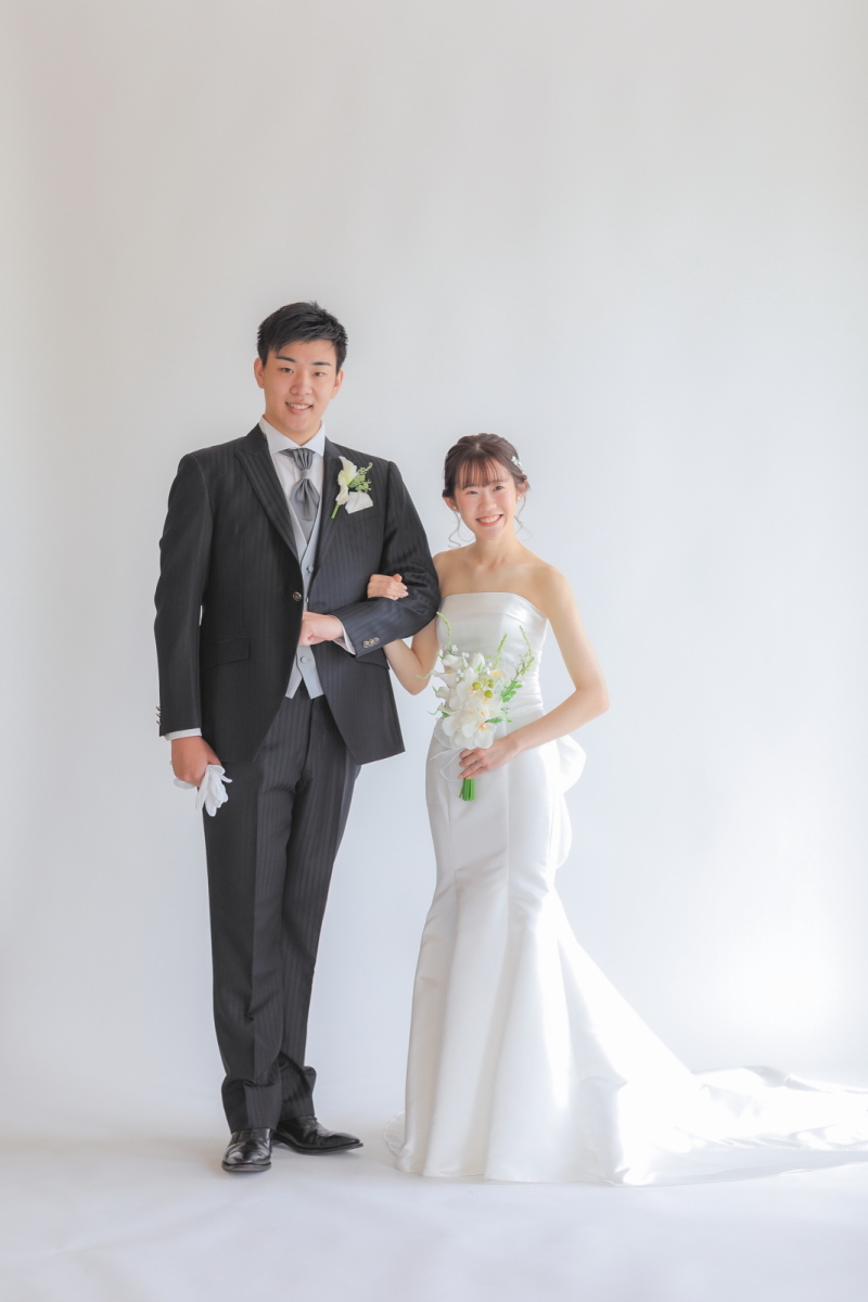 ★基本料金50％OFF★洋装１着_スタジオorチャペルフォトプラン｜こだわりの１カットデータ☆29,000円&rarr;14,500円