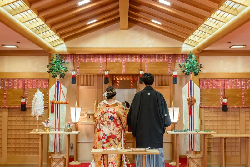 【神殿式挙式+6名様会食プラン】~和装での神前挙式とホテル内会場での会食~(和装1着)