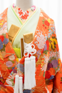 刺繍襟(白地・小花柄)