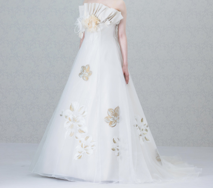 IM-004-09(HARDY AMIES)