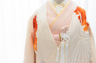 刺繍襟（金糸・大輪菊）