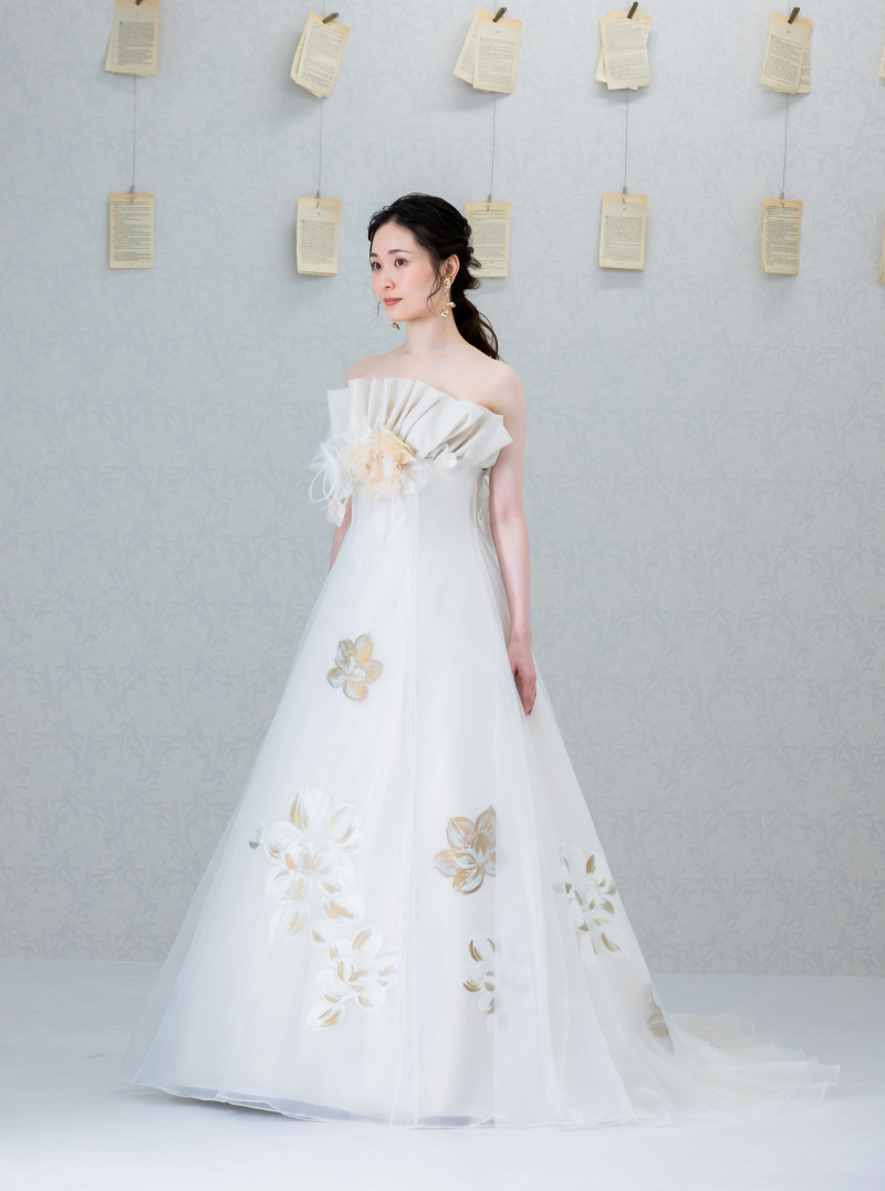 IM-004-09(HARDY AMIES)