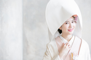 伝統的な和婚スタイルも、今っぽいコーディネートも。