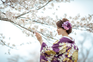 ご新婦様の1番綺麗な角度、表情を見つけることが得意です。凛とした表情、満面の笑顔の表情、ちょっとクールなお顔など、美しく残します。