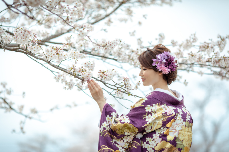 ご新婦様の1番綺麗な角度、表情を見つけることが得意です。凛とした表情、満面の笑顔の表情、ちょっとクールなお顔など、美しく残します。