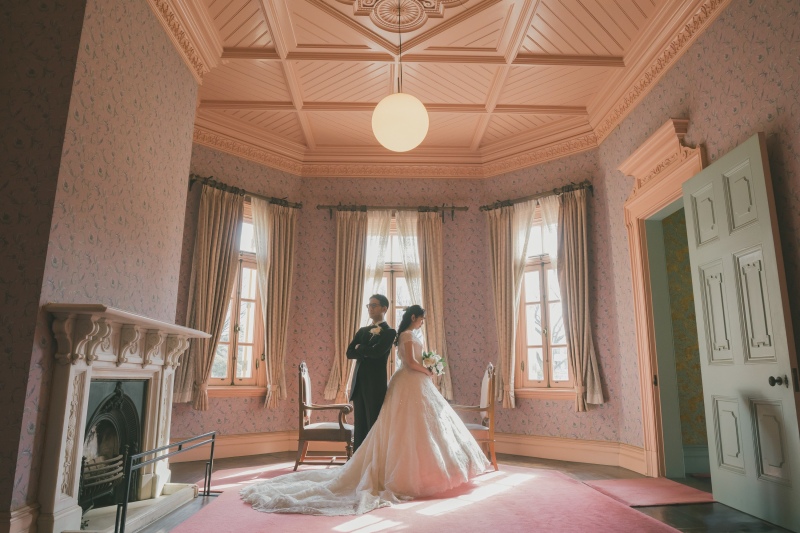 【洋館・邸宅プラン】旧岩崎邸庭園　館内＋お庭撮影プラン◆ご新婦様ヘアメイク・移動費・申請費・補正済み全データ付