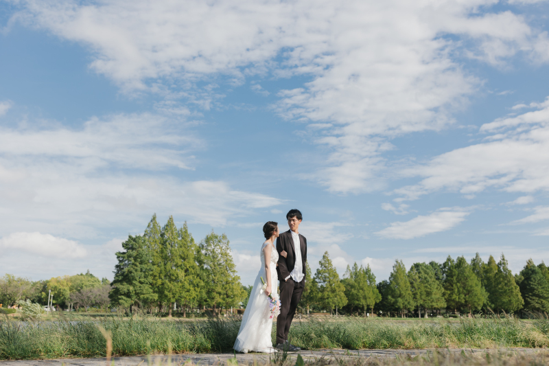 【洋装ロケ】自然豊かな森でナチュラルに”21世紀の森と広場”プラン◆ヘアメイク・ヘアメイクアテンド・全データ・申請費・移動費込