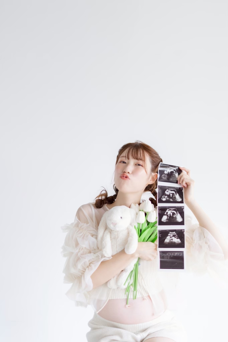 graph トーキョー_女性のフォトグラファーがいる