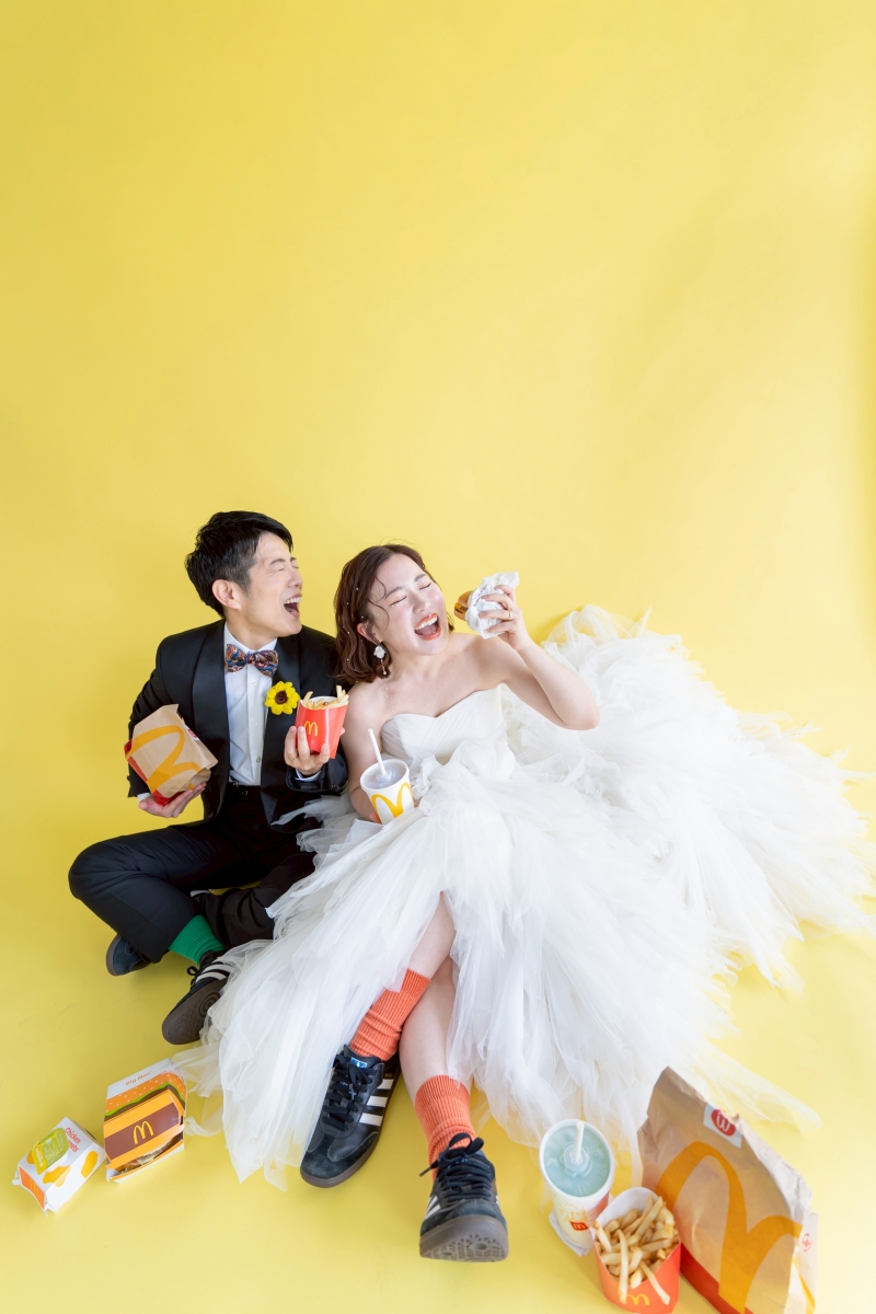 graph トーキョー_女性のフォトグラファーがいる