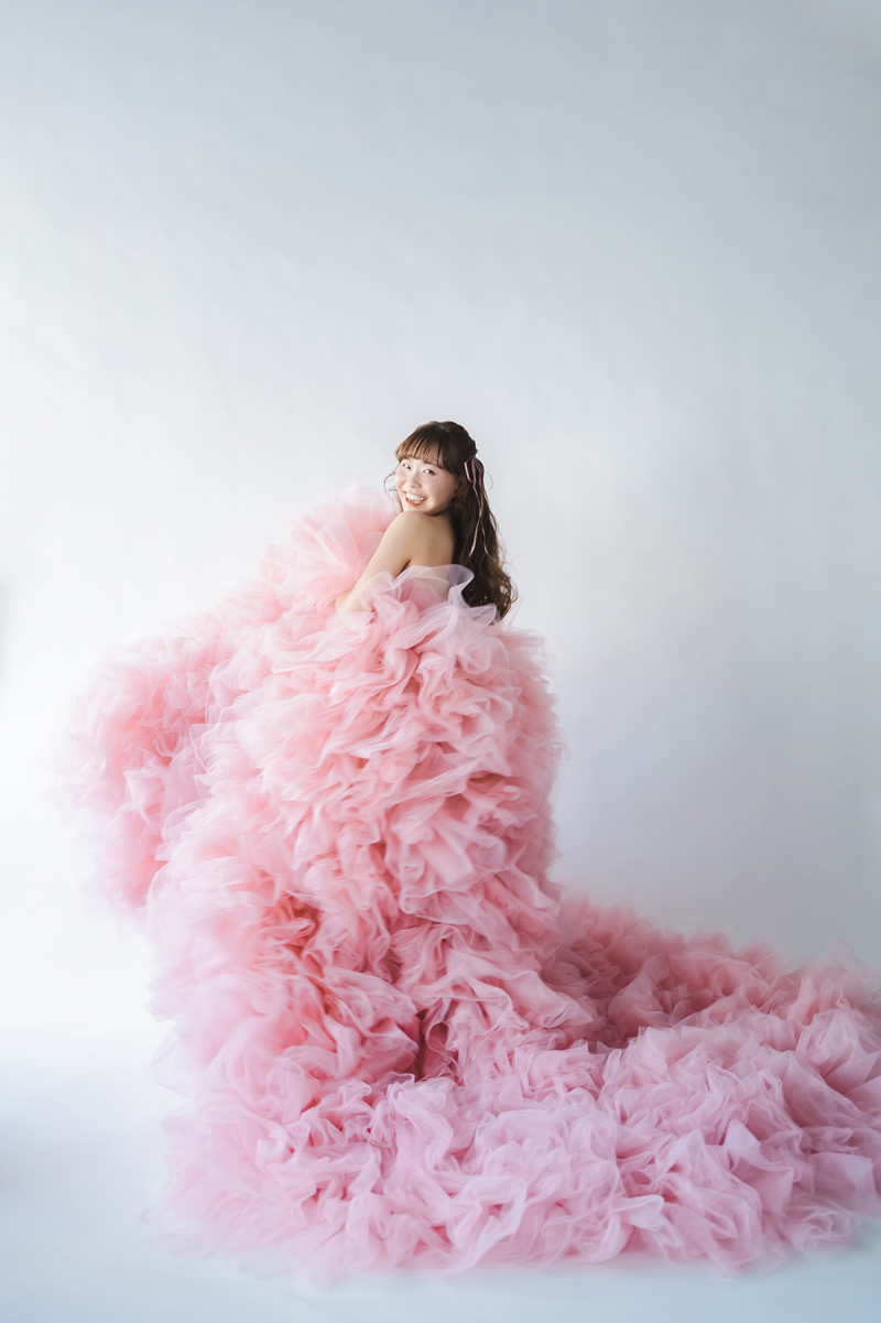 graph トーキョー_女性のフォトグラファーがいる