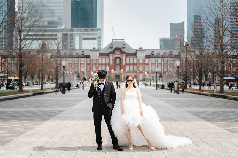 赤レンガ背景は、やっぱり映える◎