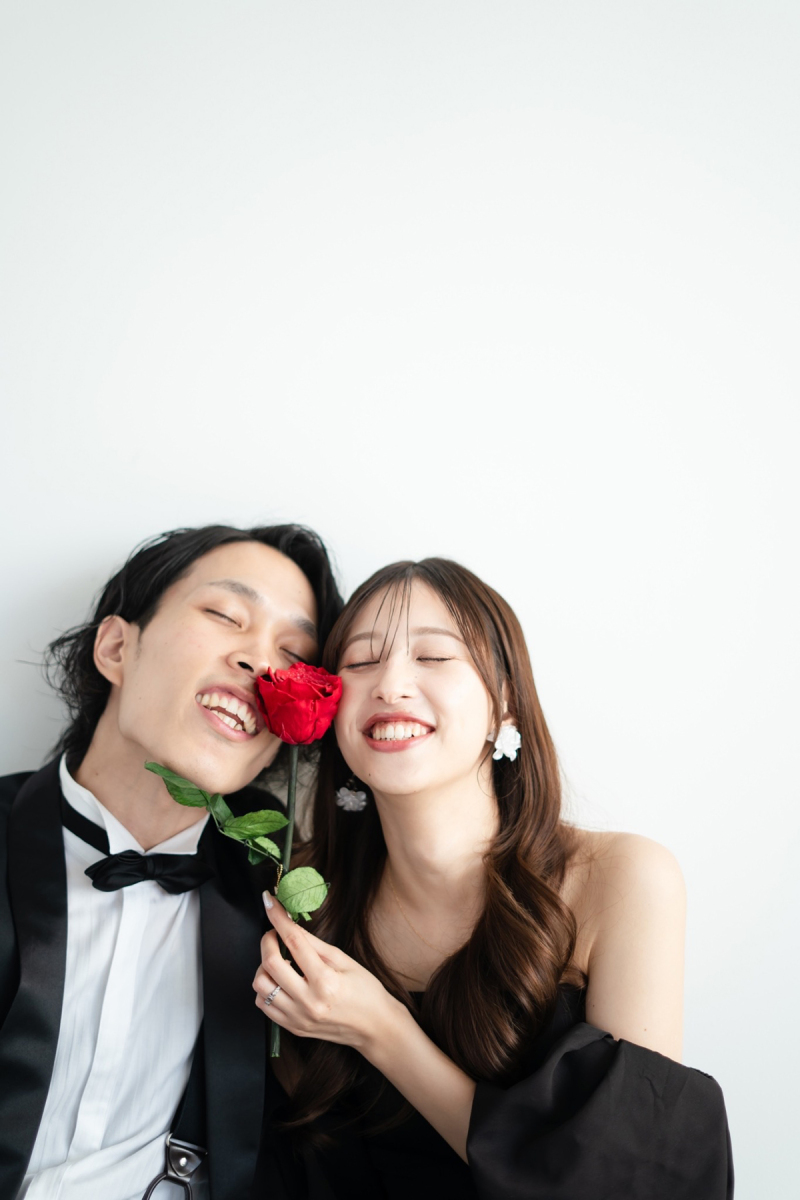 シンプル白壁でおしゃれに♪ スタジオ撮影限定前撮りプラン55,000円