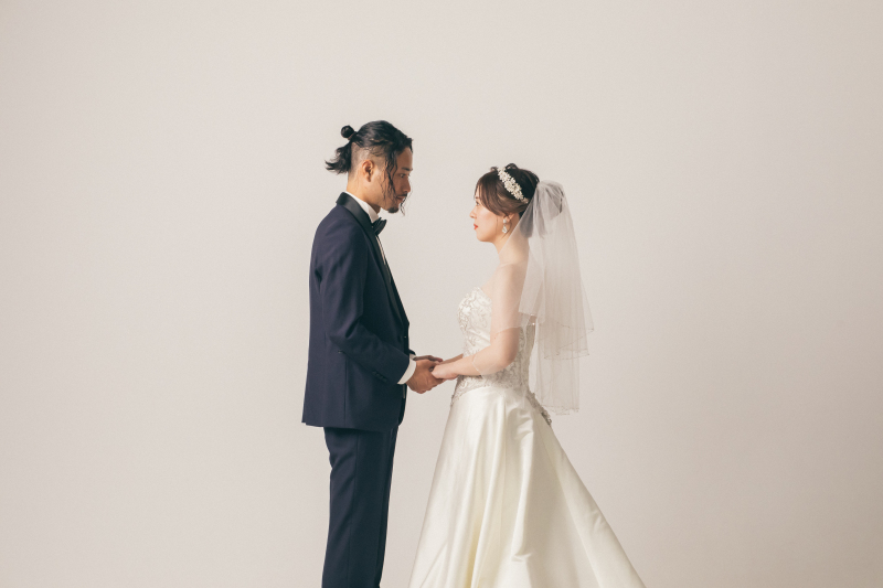 【沖縄県民限定】☆NOTE那覇スタジオオープン記念☆真っ白なスタジオで写真30カット+衣装+ヘアメイク付き