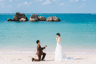【期間限定プラン】衣装・新婦ヘアメイク・ビーチ50カットのLimited Plan 写真即日納品