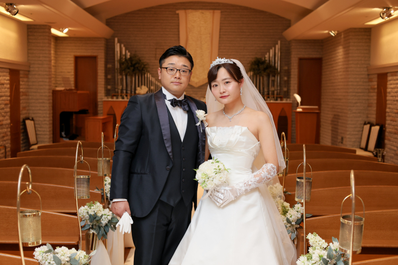 洗練されたウェディングへチェンジ