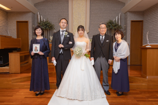 小さな結婚式 千葉海浜幕張店_家族と一緒に♪