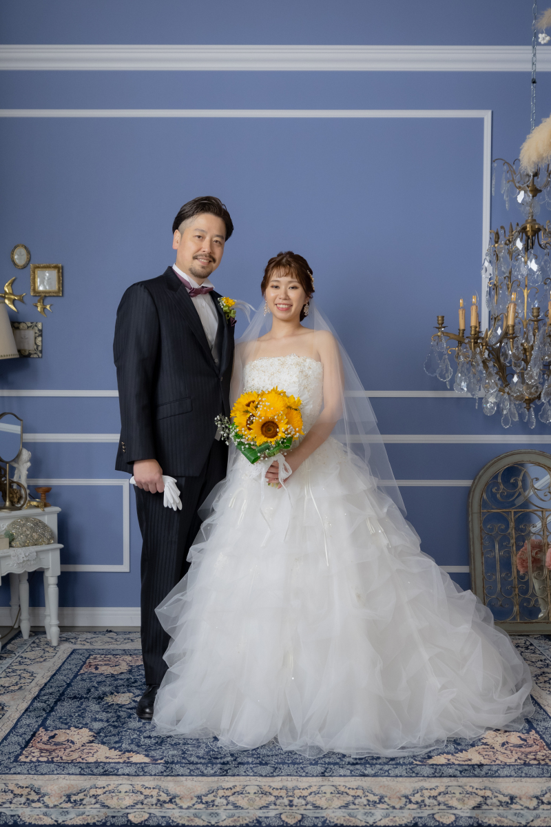 『ひまわりブーケ』をメインにされた新郎新婦様♪